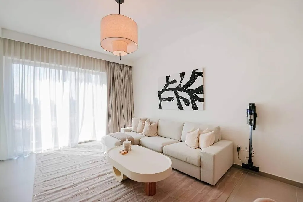 Living With Burj Khalifa Views Apartment Dubai