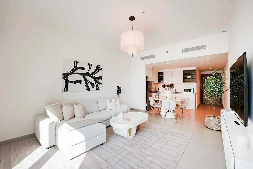 Living With Burj Khalifa Views Apartment Dubai